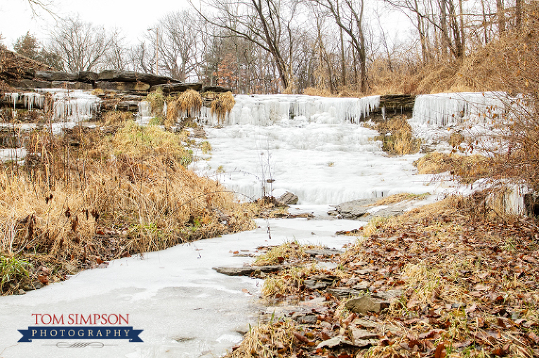 davids chamber waterfall iced over in nauvoo